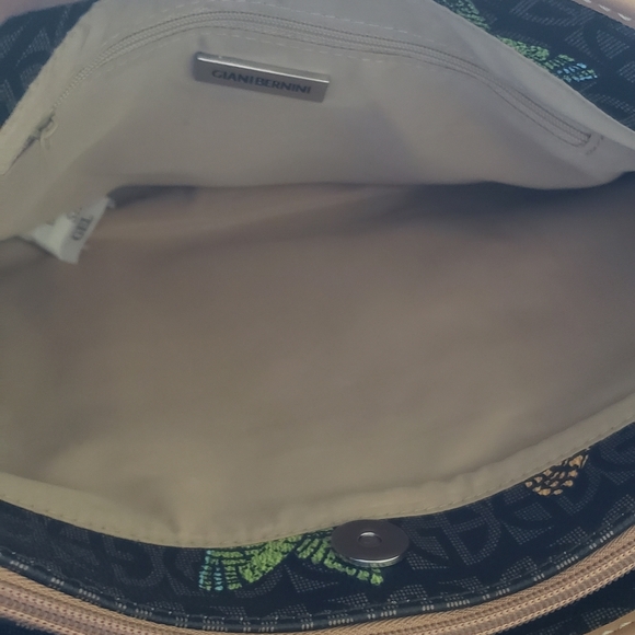 Gianna Butterfly 🦋 Purse 👜 - Picture 8 of 17